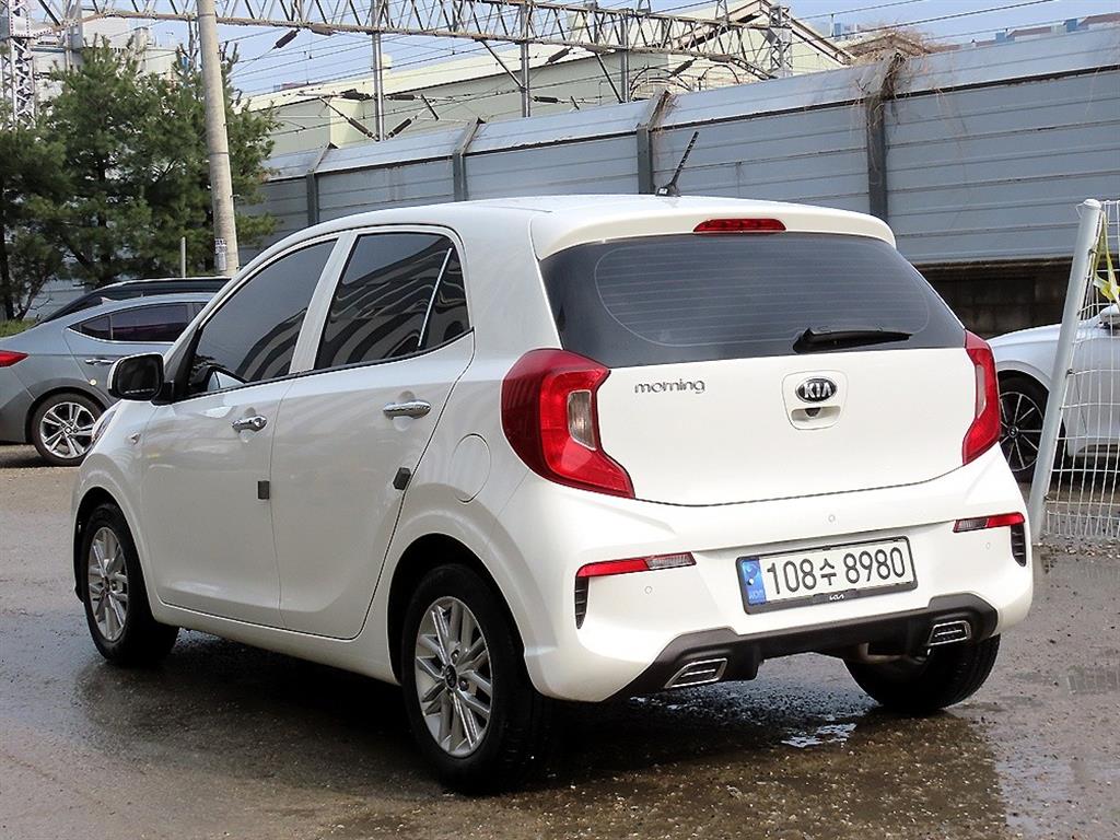 KIA Morning - Vista 3