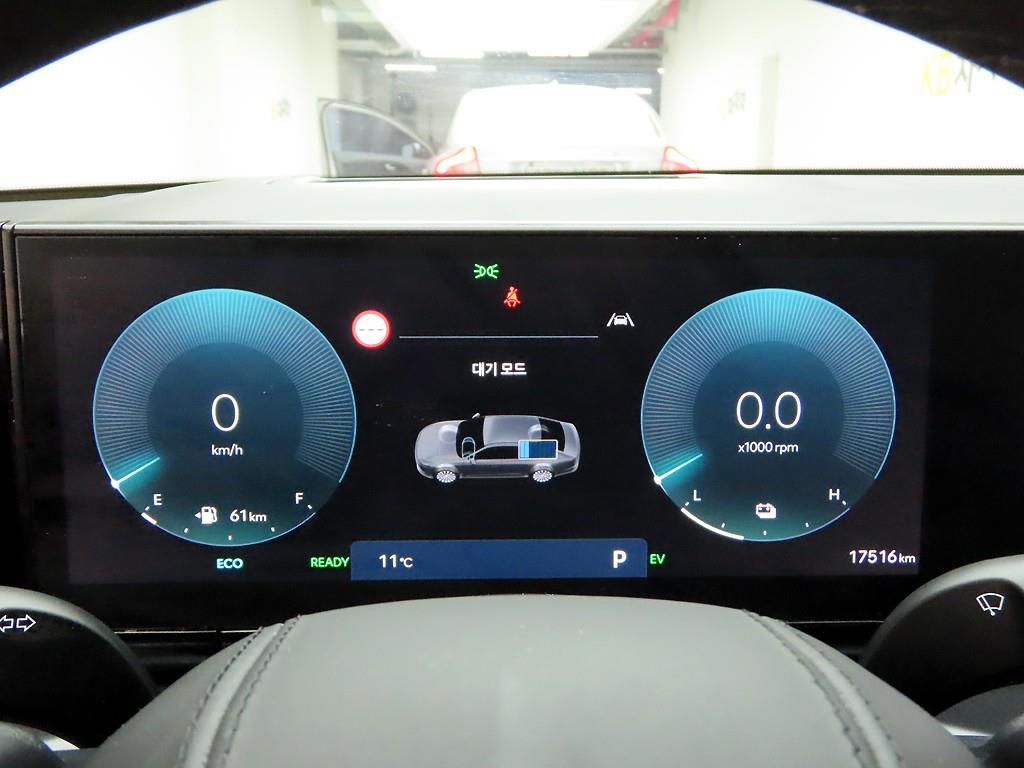 HYUNDAI Grandeur - Vista 6