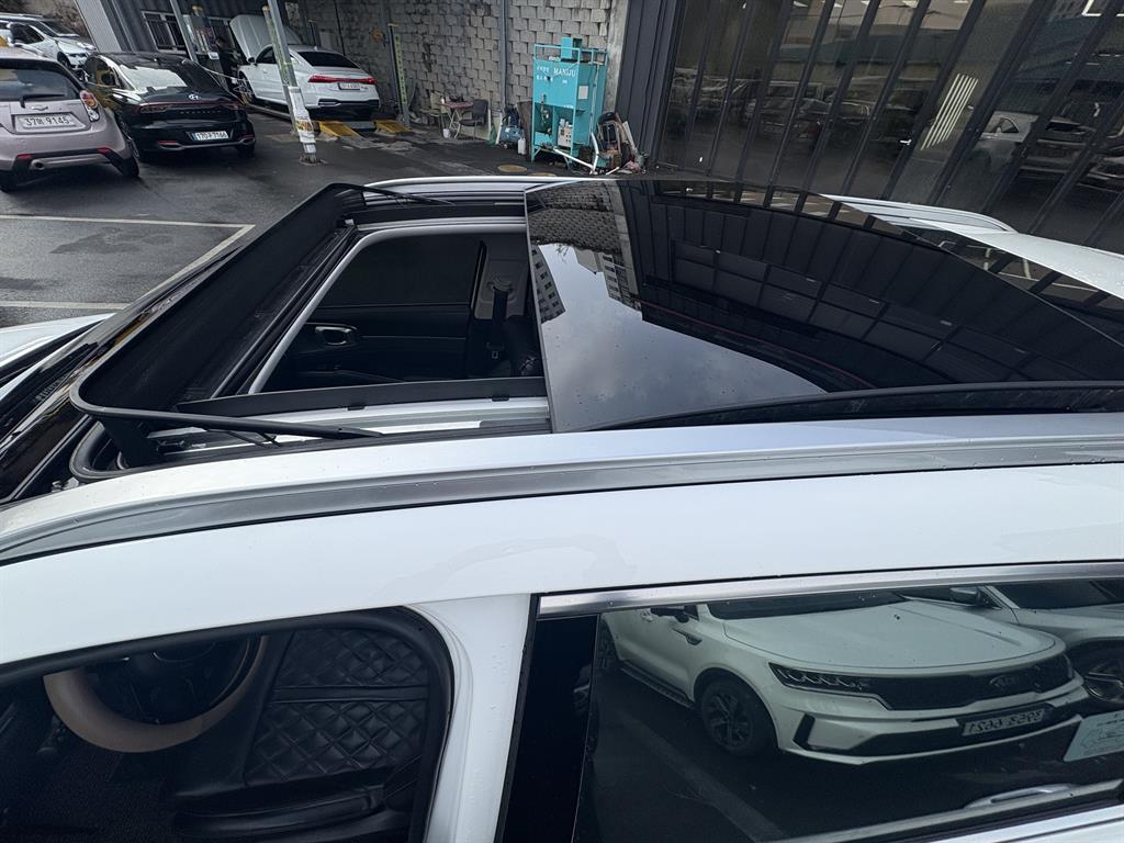 KIA Sorento - Vista 12