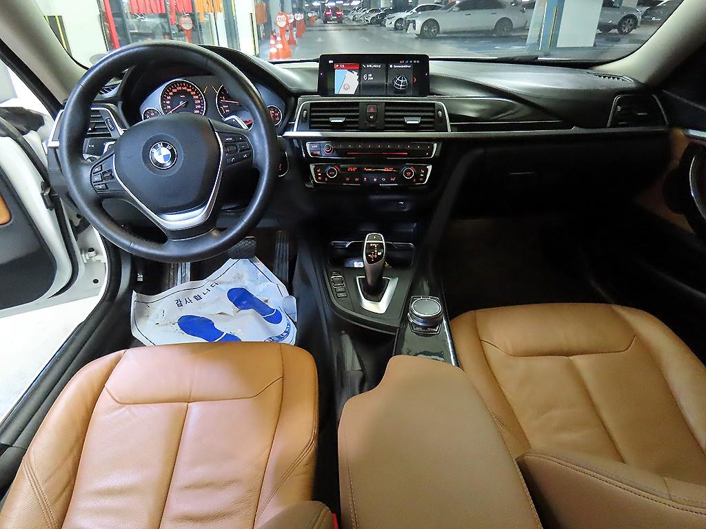 BMW 4 Series - Vista 10