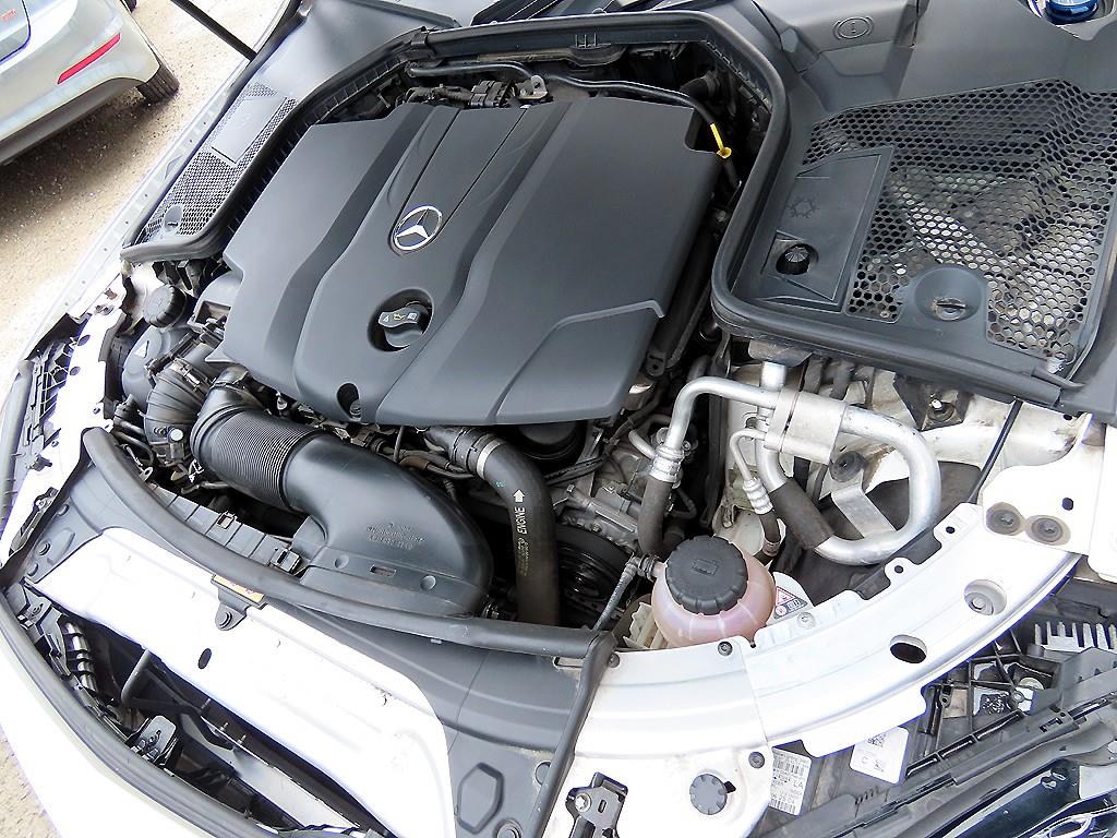 Mercedes Benz C Class 2018 - Importación desde Corea - HF Imports Iquique - Foto 19