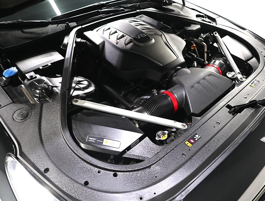 Genesis EQ900 - Vista 6