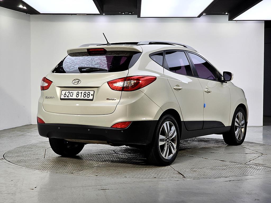 HYUNDAI Tucson - Vista 4