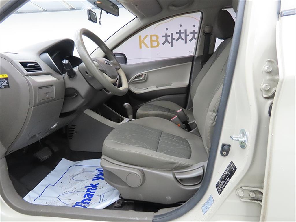 KIA Morning - Vista 5