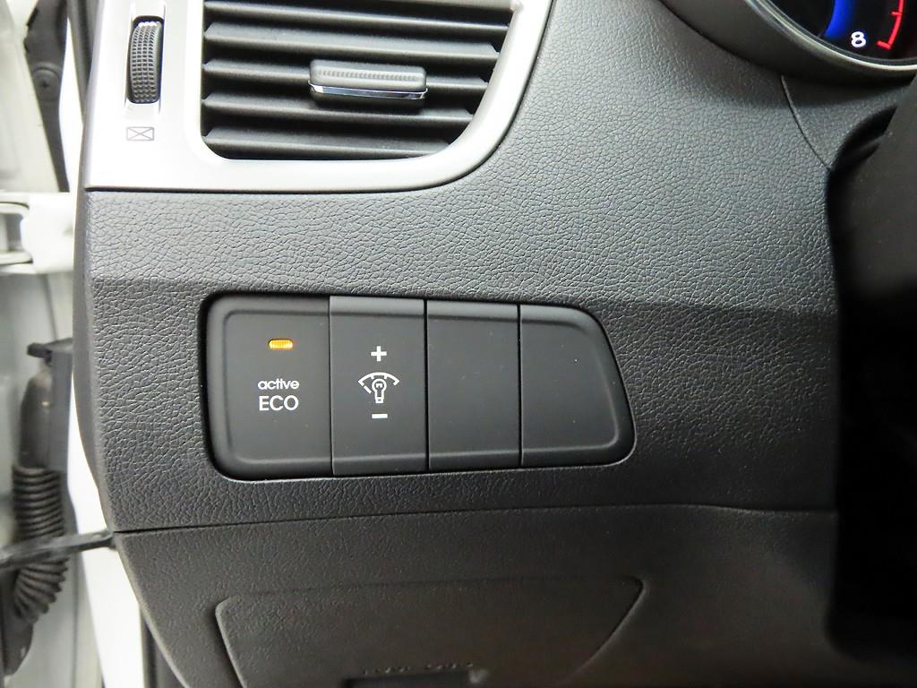 HYUNDAI Avante 2012 - Importación desde Corea - HF Imports Iquique - Foto 13