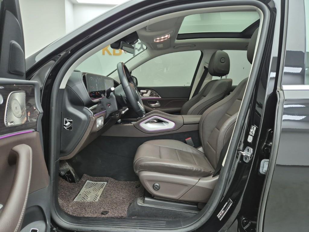 Mercedes Benz GLE Class - Vista 11