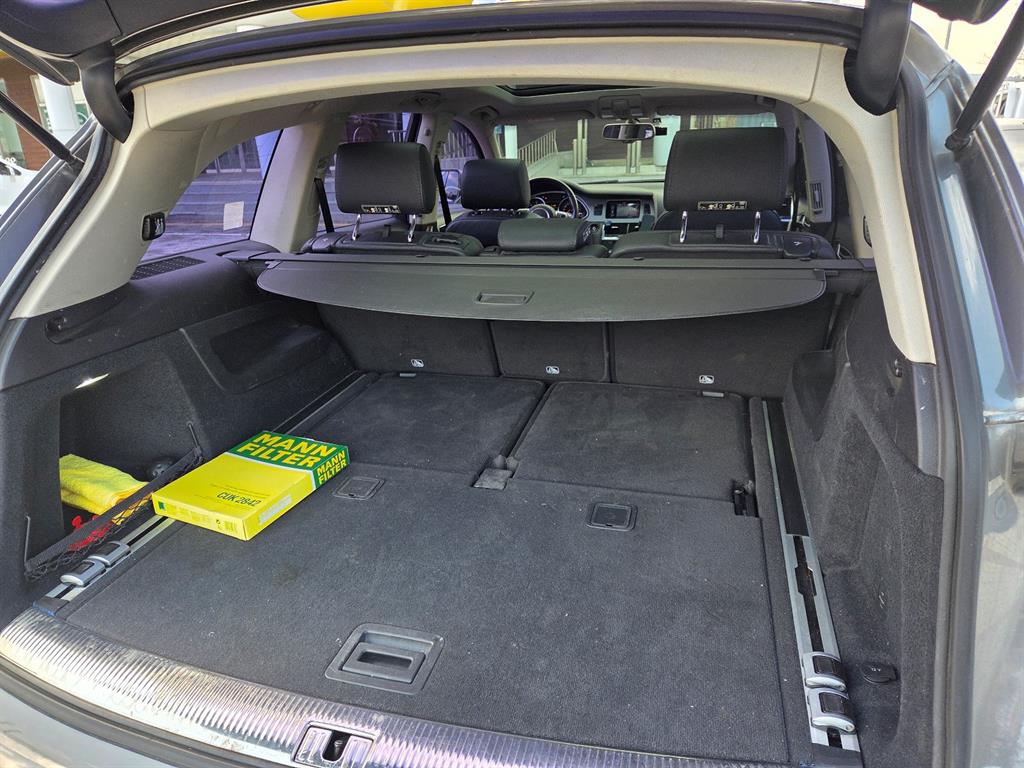 Audi Q7 - Vista 9