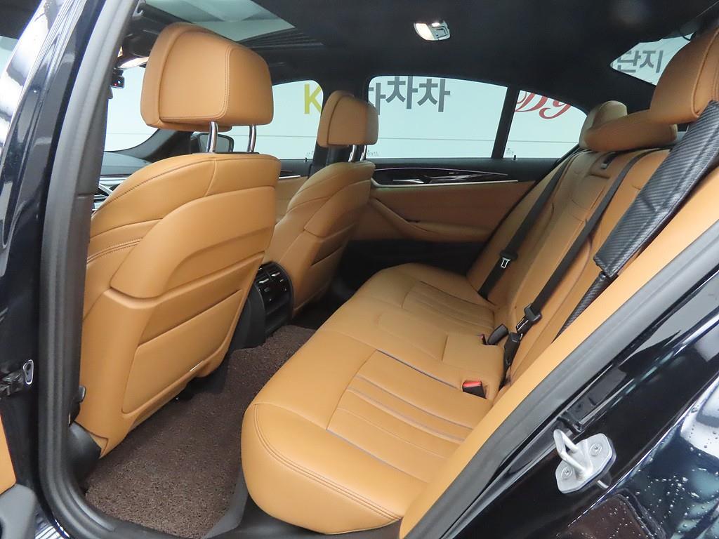 BMW 5 Series - Vista 6