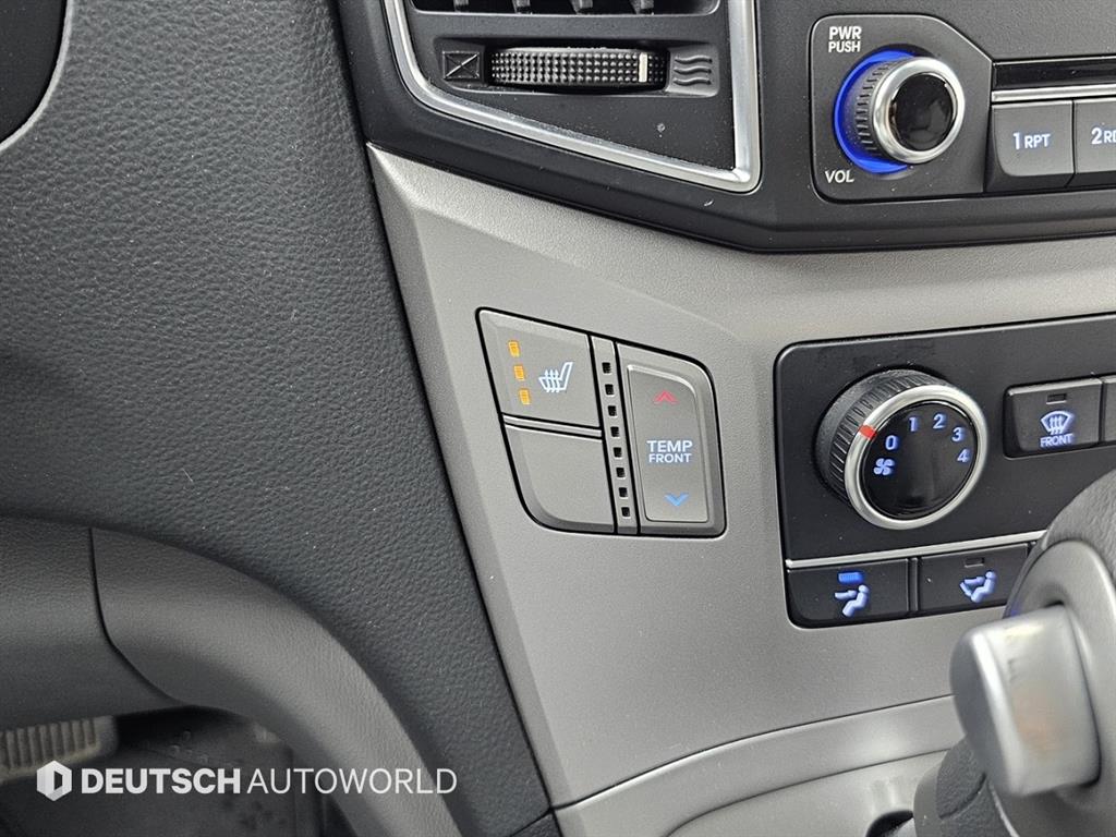 HYUNDAI Starex 2016 Gris - Importación desde Corea - HF Imports Iquique - Foto 17