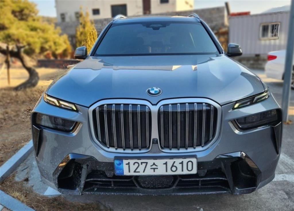 BMW X7 2023 Gris - Importación desde Corea - HF Imports Iquique - Foto 1