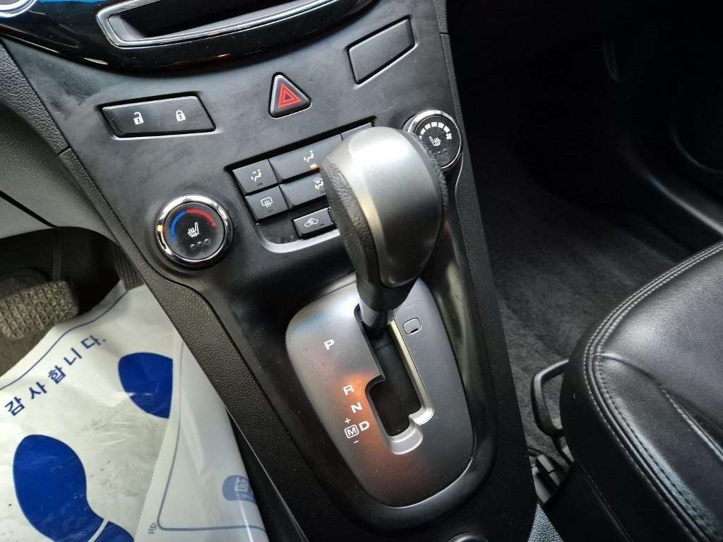 Chevrolet Orlando 2013 Gris - Importación desde Corea - HF Imports Iquique - Foto 16