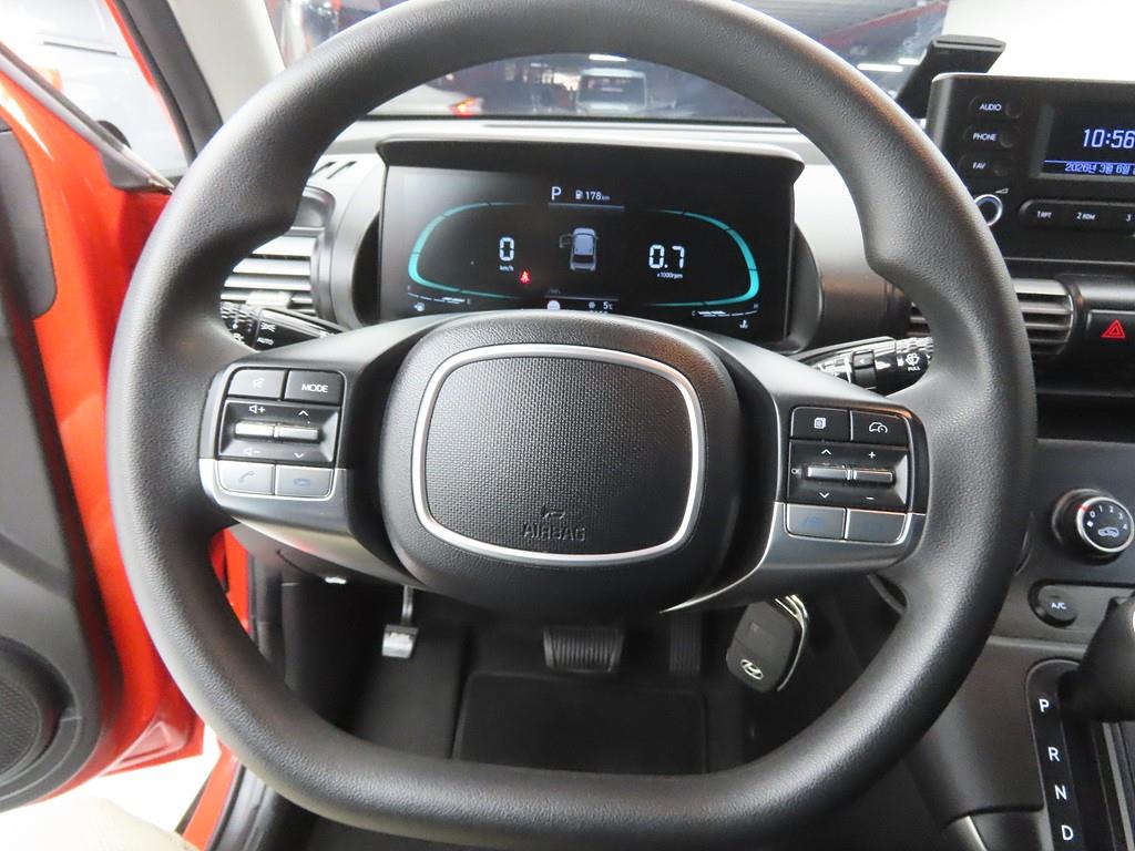 HYUNDAI Casper - Vista 8