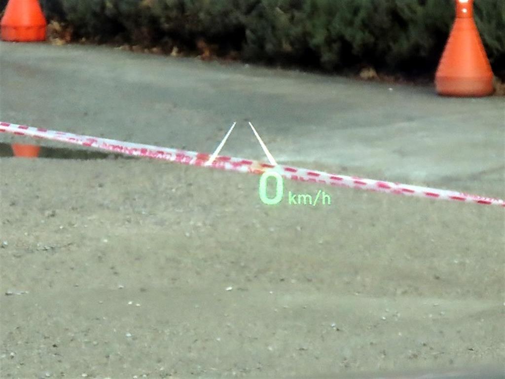 Genesis G80 - Vista 10