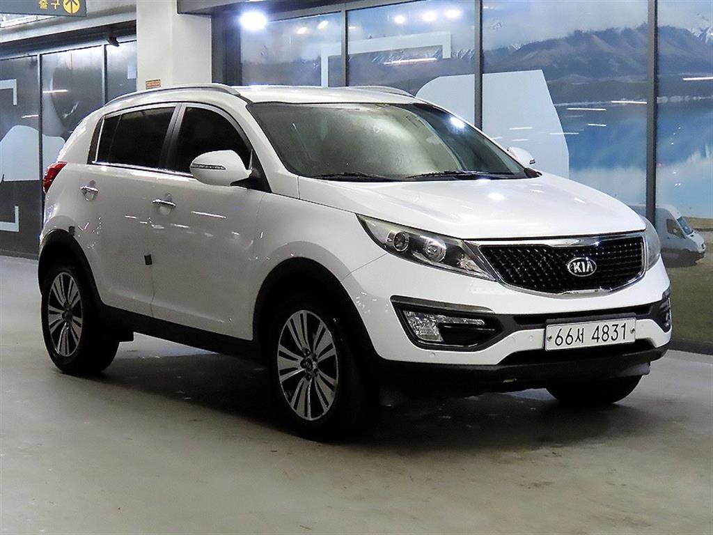 KIA Sportage 2015 Blanco - Importación desde Corea - HF Imports Iquique - Foto 1