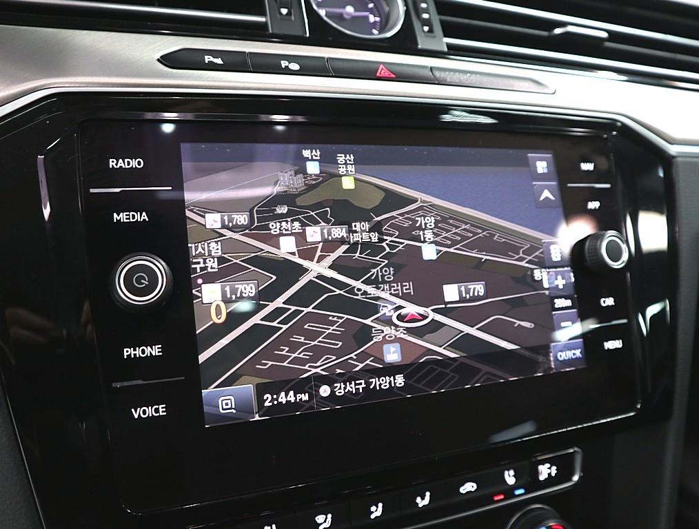 Volkswagen Arteon - Vista 12