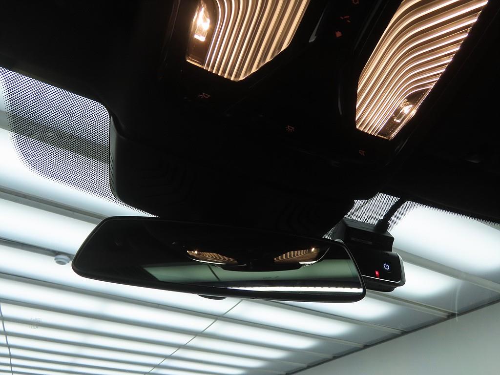 BMW 5 Series 2021 Negro - Importación desde Corea - HF Imports Iquique - Foto 14