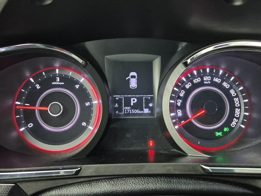 Ssangyong Korando - Vista 7