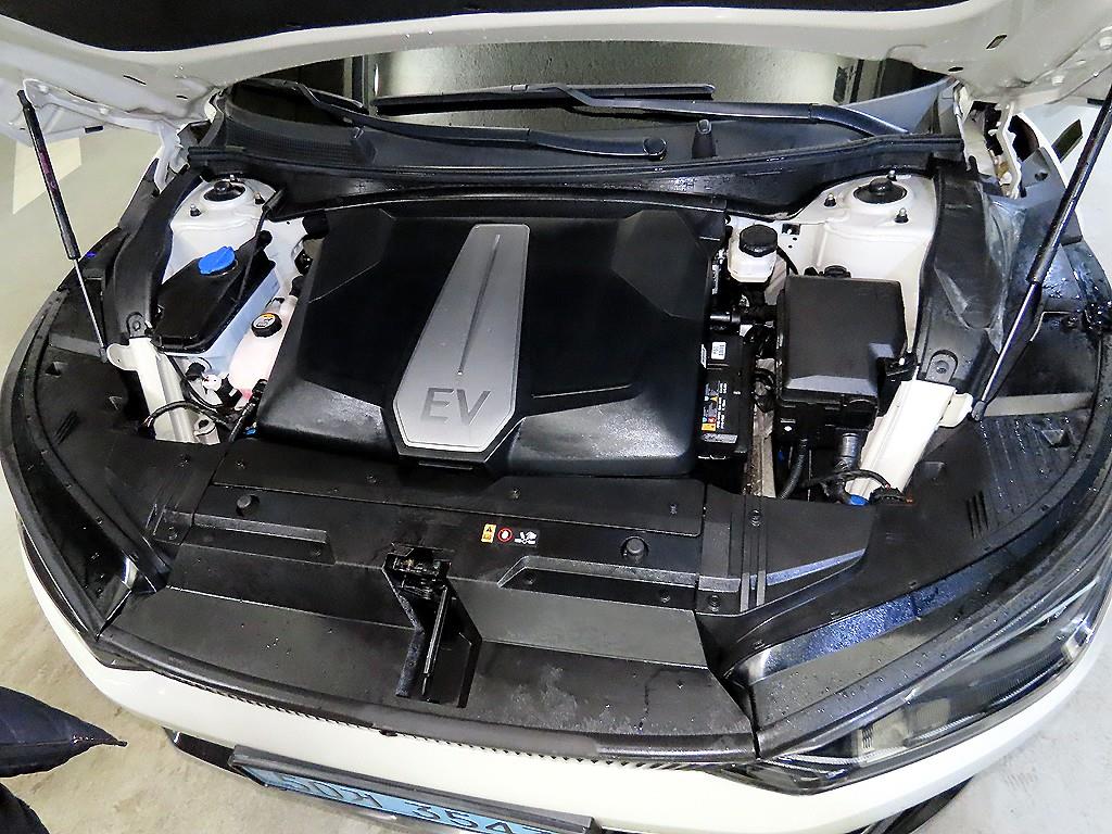 KIA EV6 2023 the color of pearl - Importación desde Corea - HF Imports Iquique - Foto 19