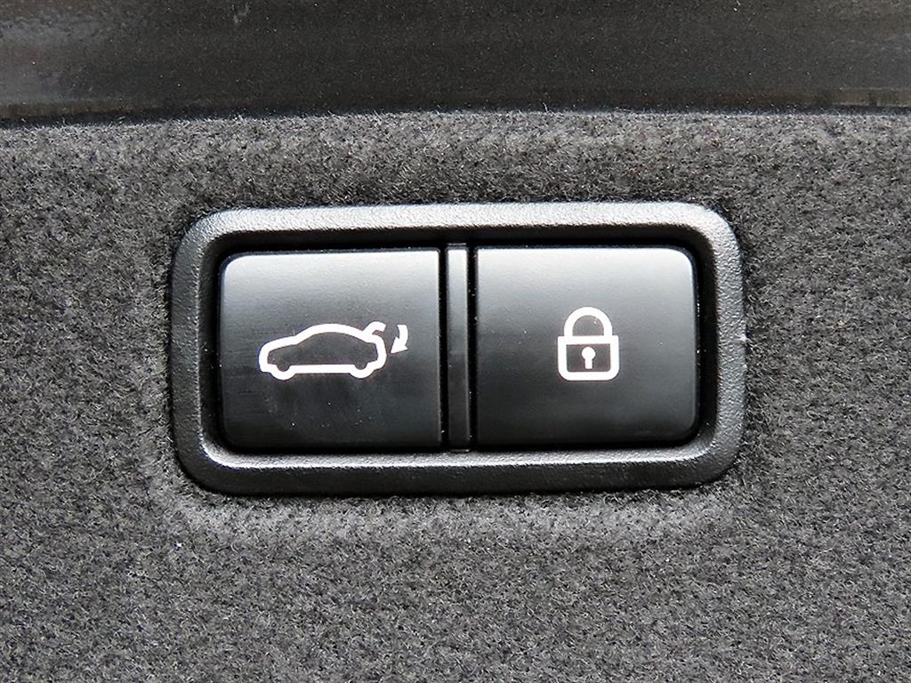 Genesis G80 2018 Gris - Importación desde Corea - HF Imports Iquique - Foto 16