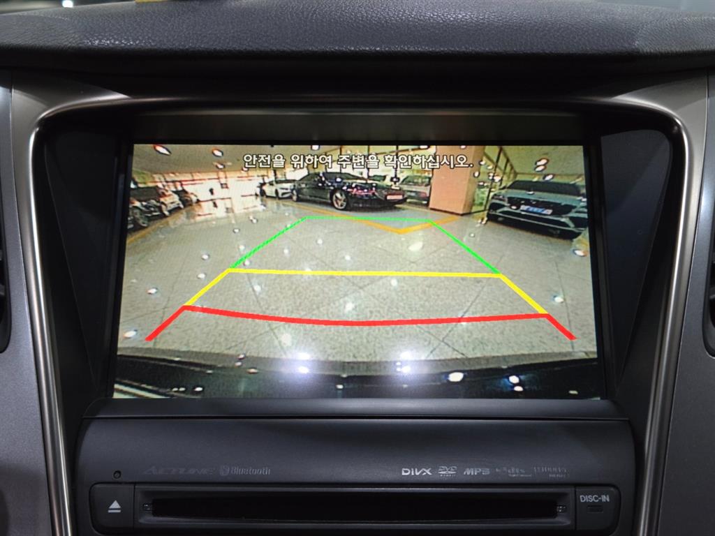 HYUNDAI Grandeur - Vista 12