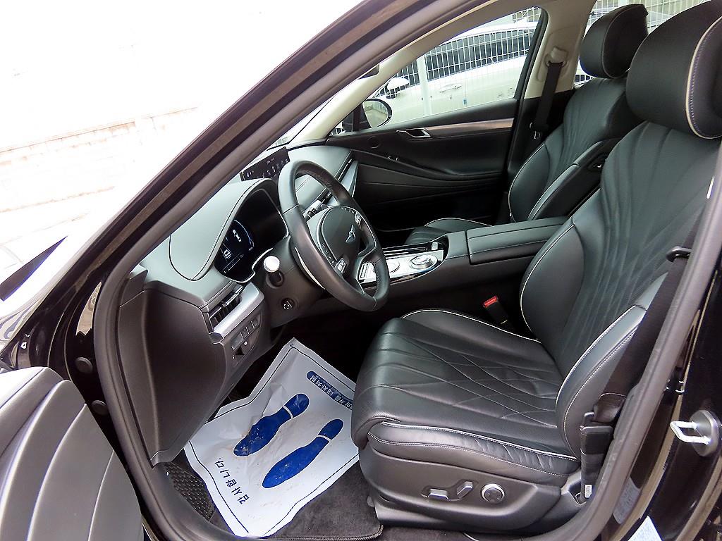 Genesis G80 - Vista 5