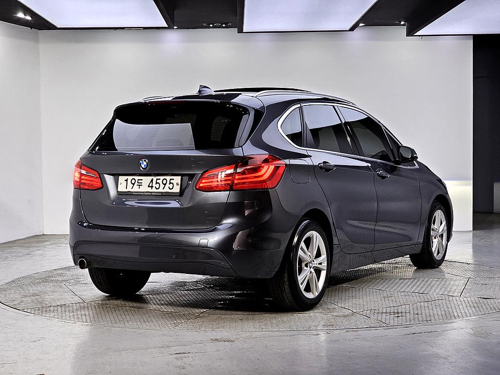 BMW 2 series - Vista 4