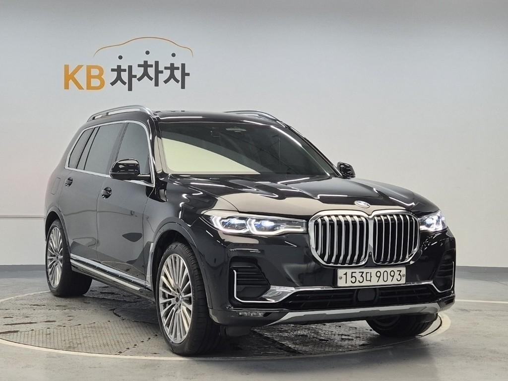 BMW X7 - Vista 4