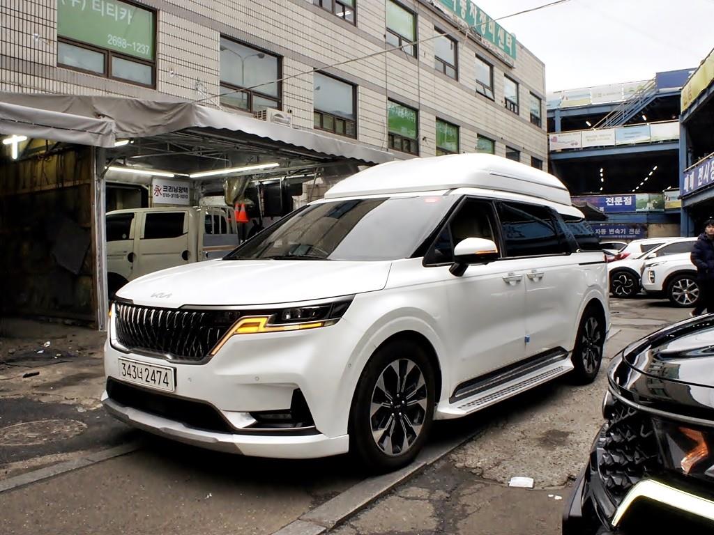 KIA Carnival - Vista 3