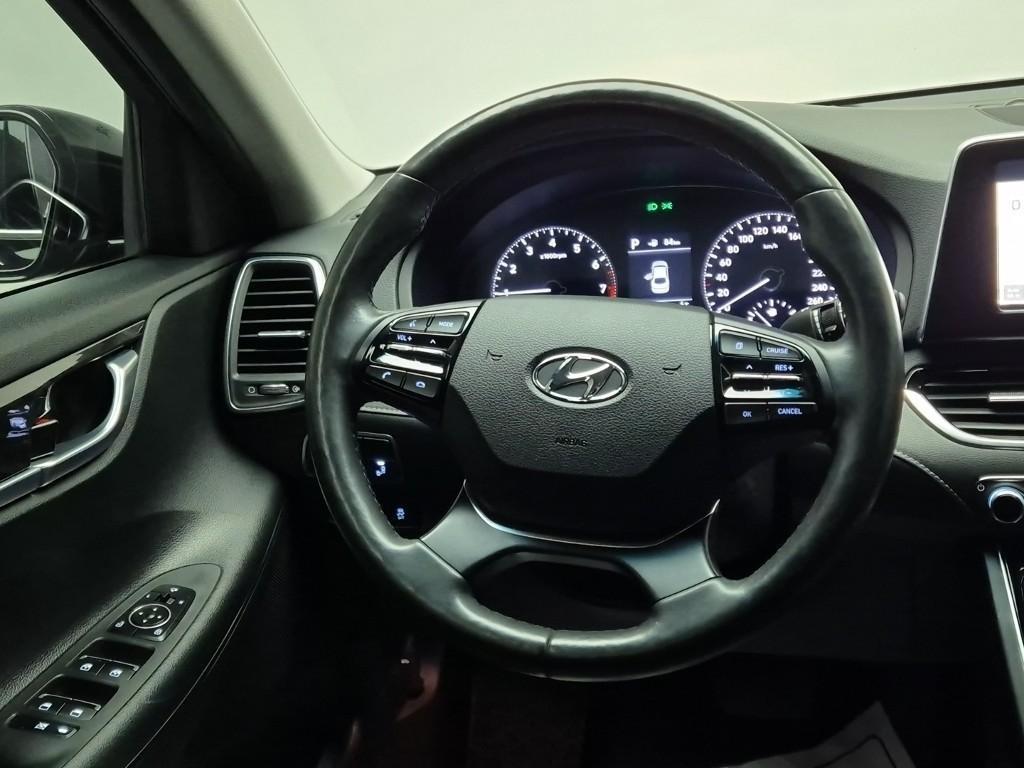 HYUNDAI Grandeur - Vista 9