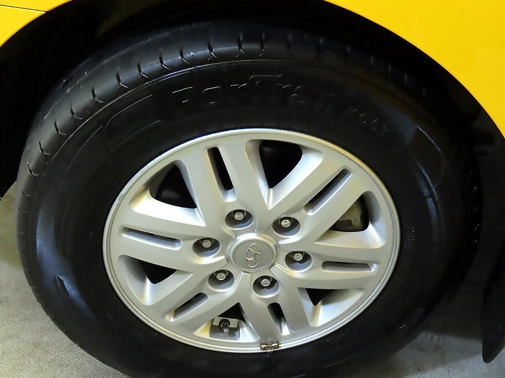 HYUNDAI Starex 2018 Amarillo - Importación desde Corea - HF Imports Iquique - Foto 20