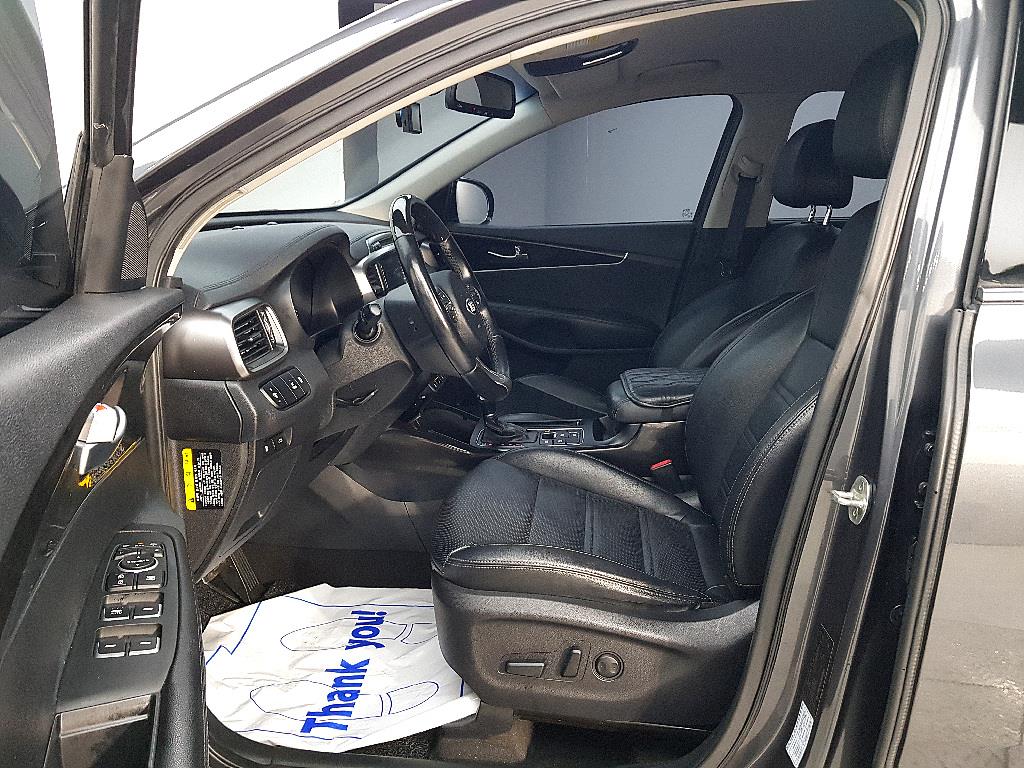 KIA Sorento - Vista 8