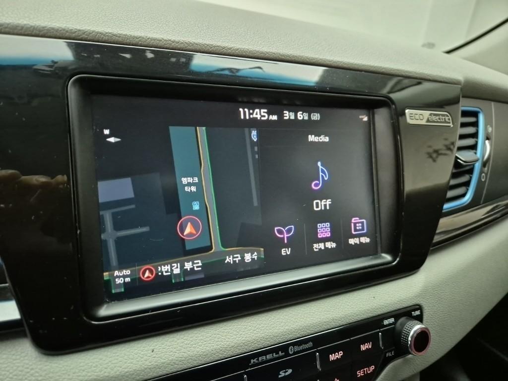 KIA Niro 2019 Blanco - Importación desde Corea - HF Imports Iquique - Foto 14