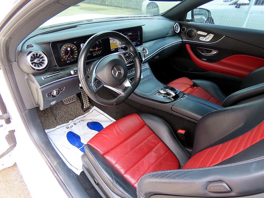 Mercedes Benz E class - Vista 7