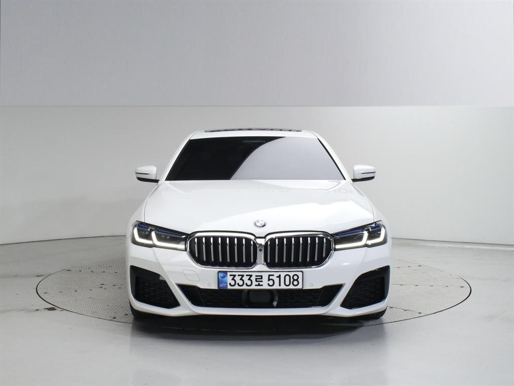 BMW 5 Series - Vista 3