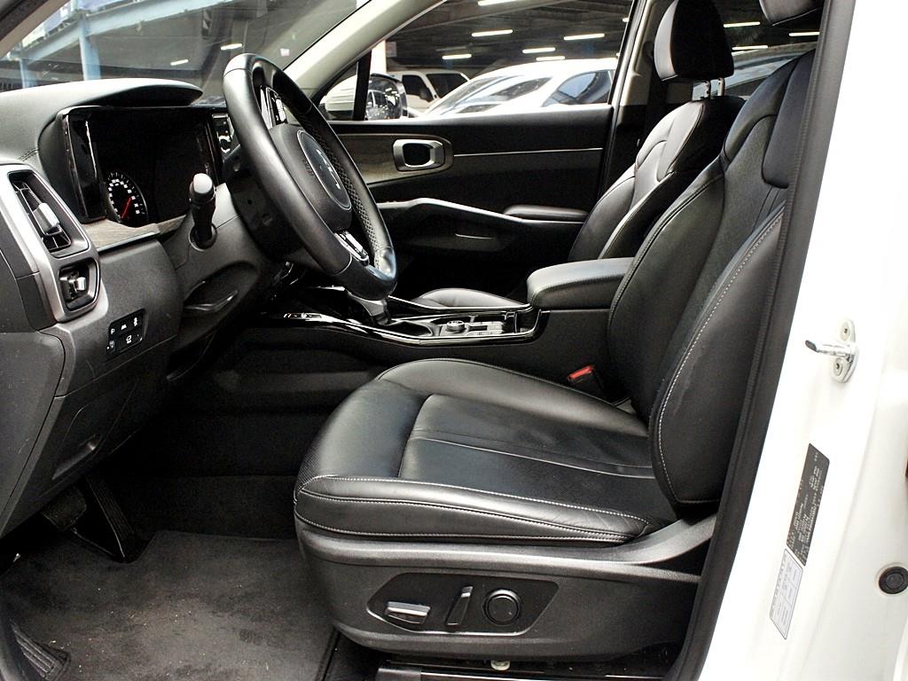 KIA Sorento - Vista 9