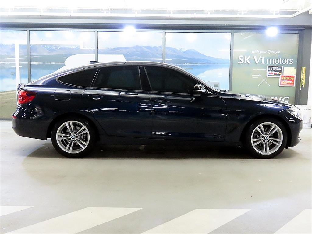 BMW Gran Turismo - Vista 3