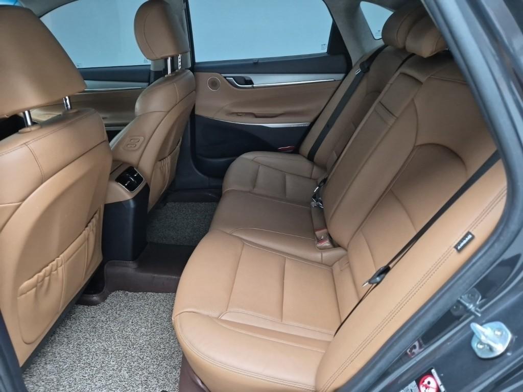 HYUNDAI Grandeur 2018 Gris - Importación desde Corea - HF Imports Iquique - Foto 14