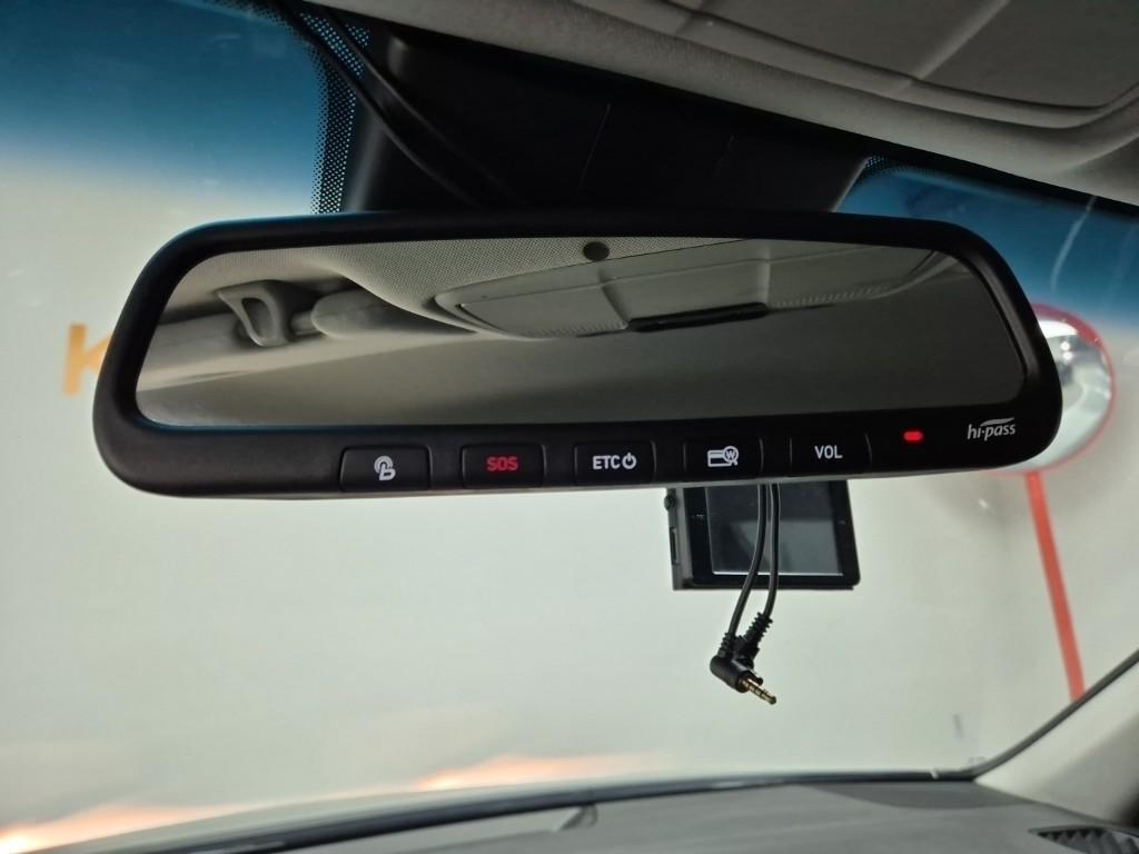 HYUNDAI Grandeur 2018 Negro - Importación desde Corea - HF Imports Iquique - Foto 13