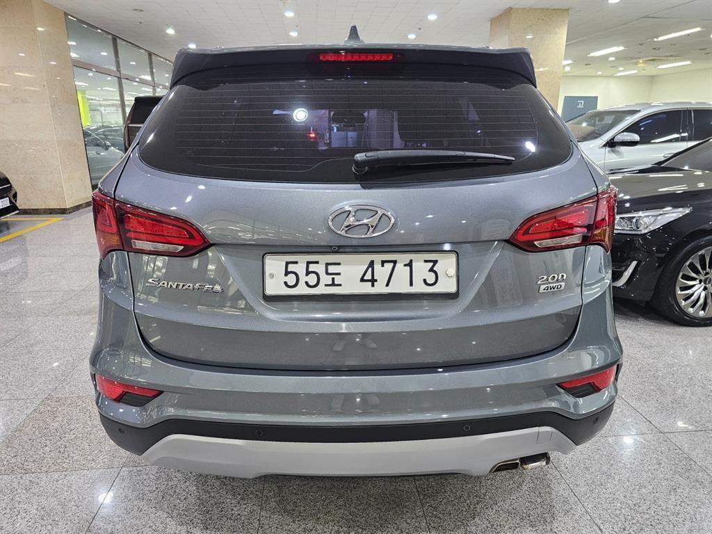 HYUNDAI Santa Fe - Vista 4