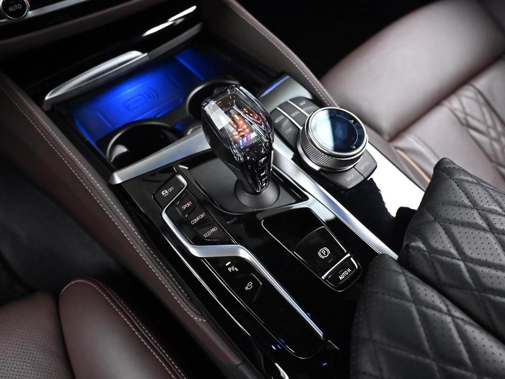 BMW 5 Series 2023 Negro - Importación desde Corea - HF Imports Iquique - Foto 9