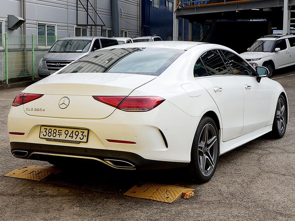 Mercedes Benz CLS Class - Vista 7