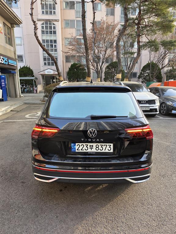 Volkswagen Tiguan - Vista 2