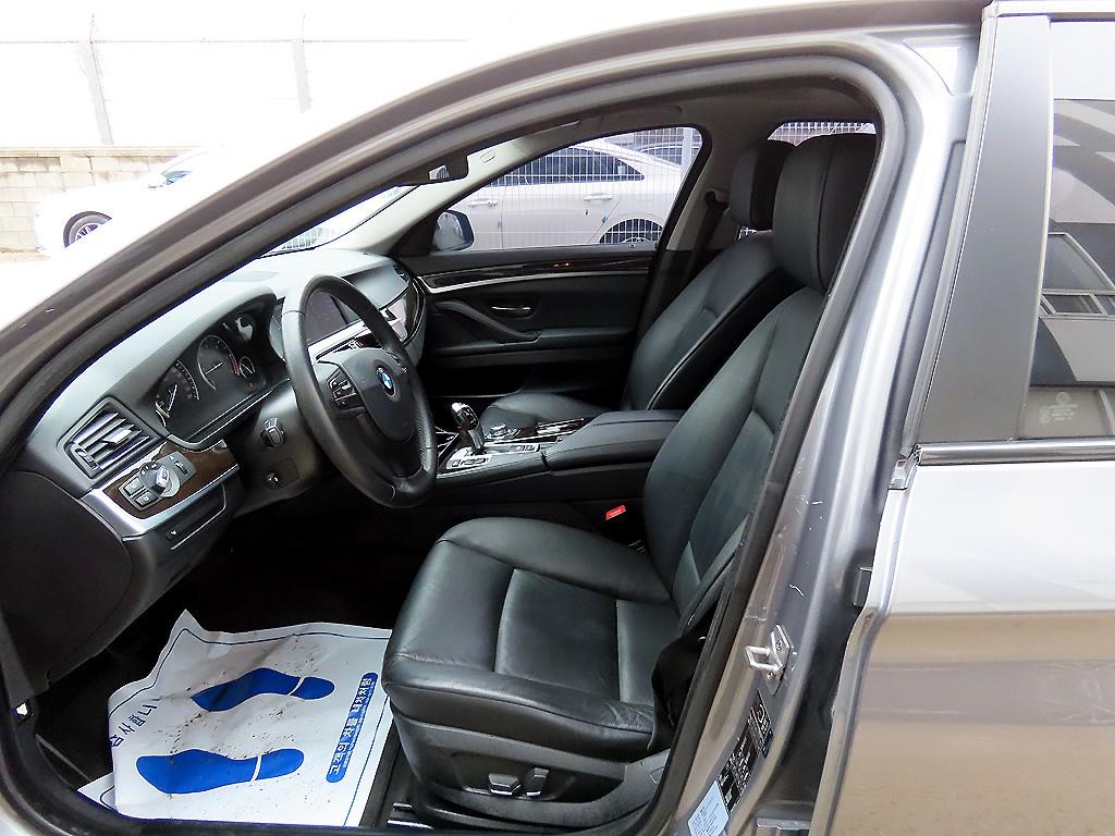 BMW 5 Series - Vista 5