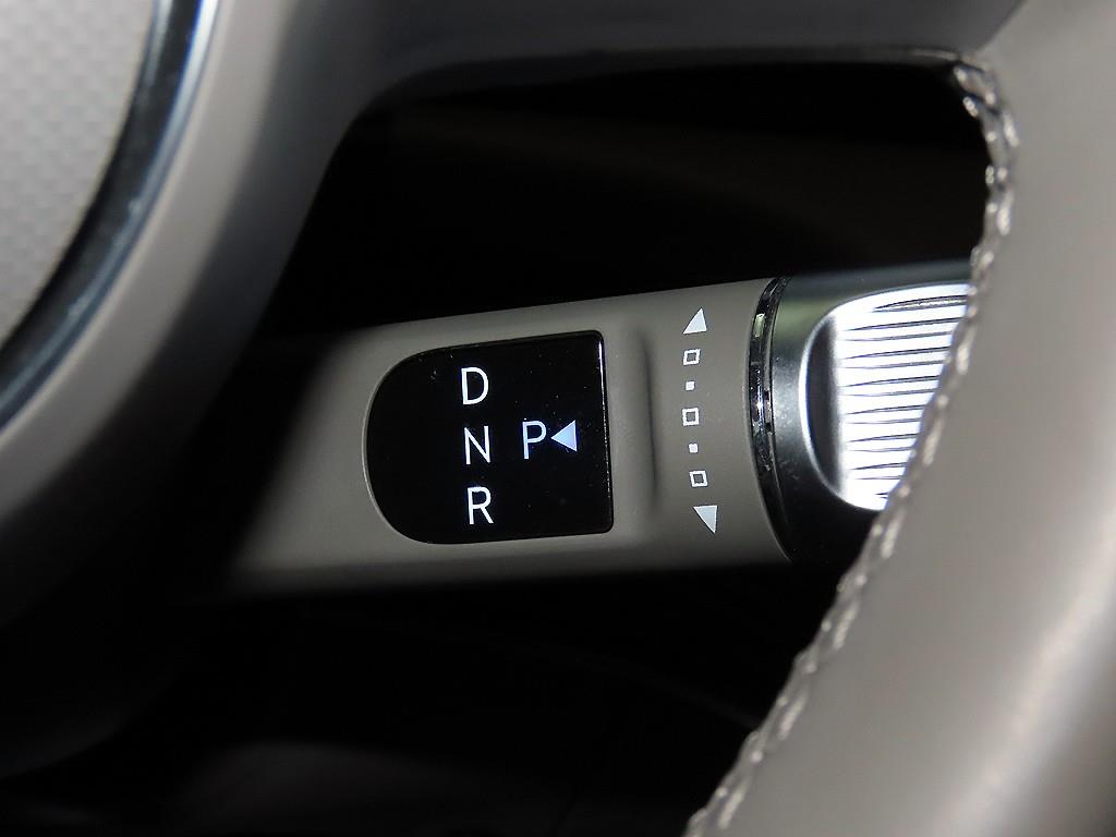 HYUNDAI Ioniq 5 - Vista 12