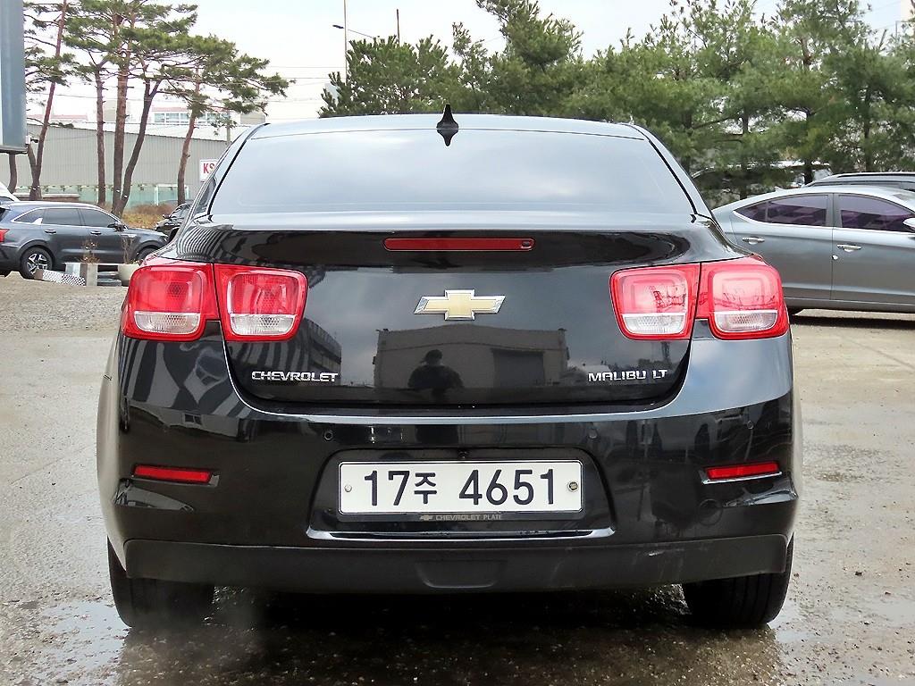 Chevrolet Malibu - Vista 4