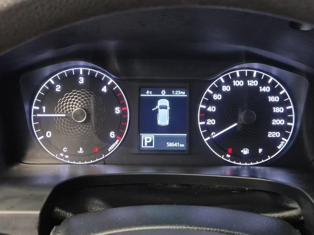 Ssangyong Rexton - Vista 6