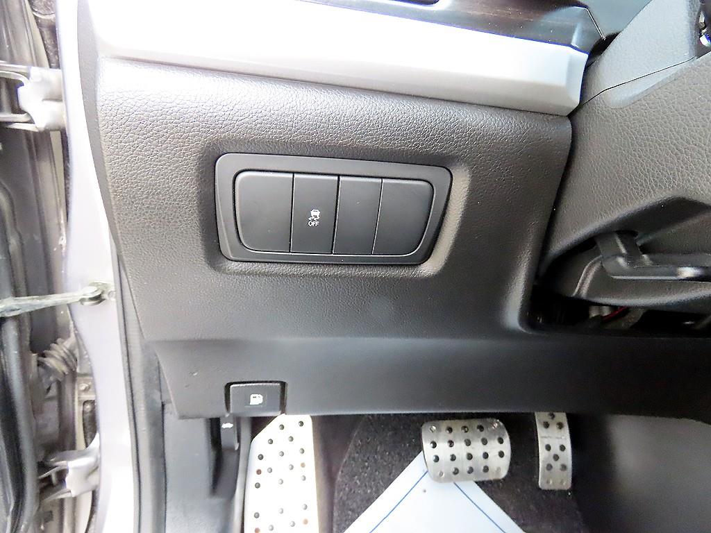 Ssangyong Korando - Vista 12