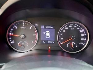 KIA Stonic - Vista 12