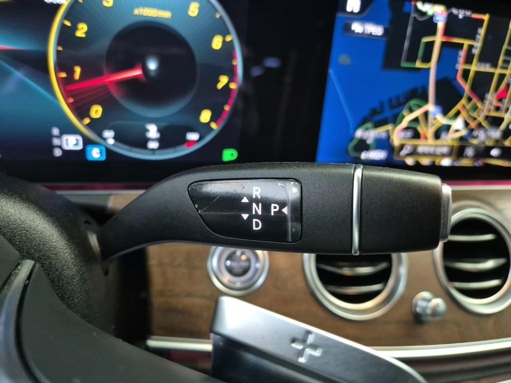 Mercedes Benz E class 2022 Gris - Importación desde Corea - HF Imports Iquique - Foto 16