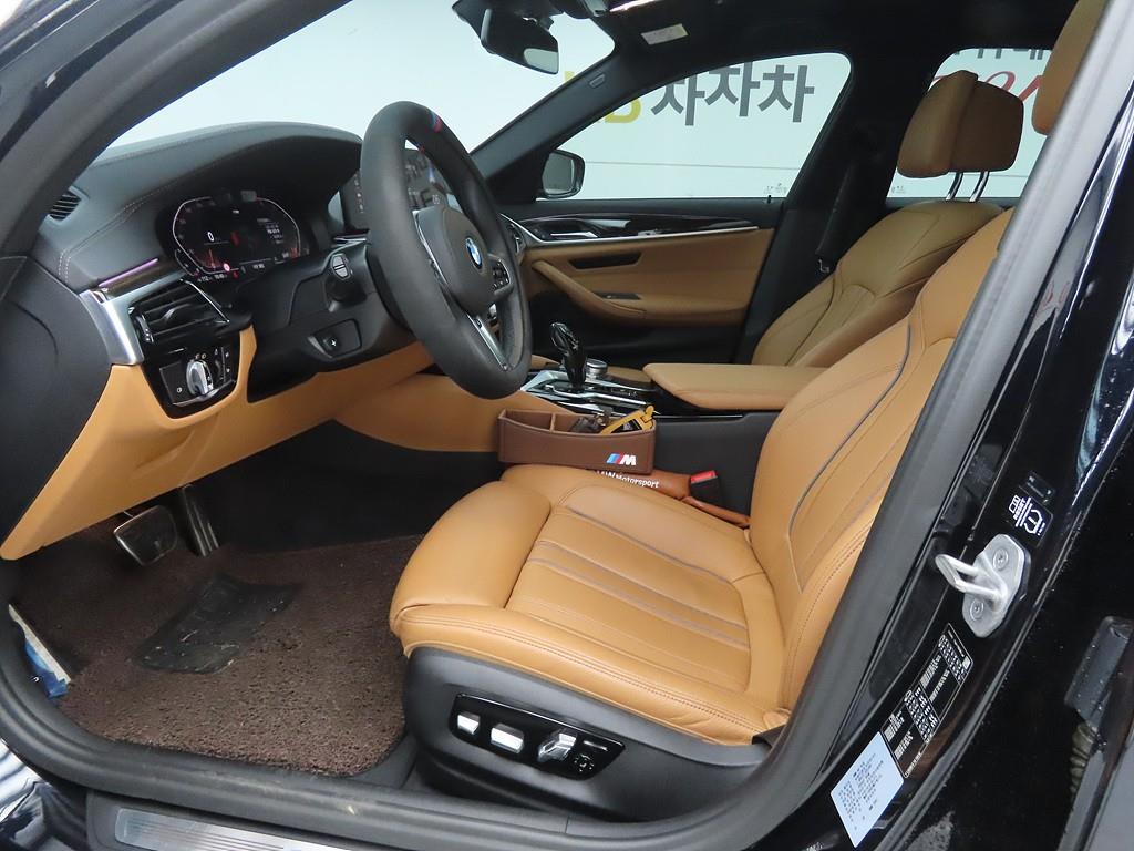 BMW 5 Series - Vista 5